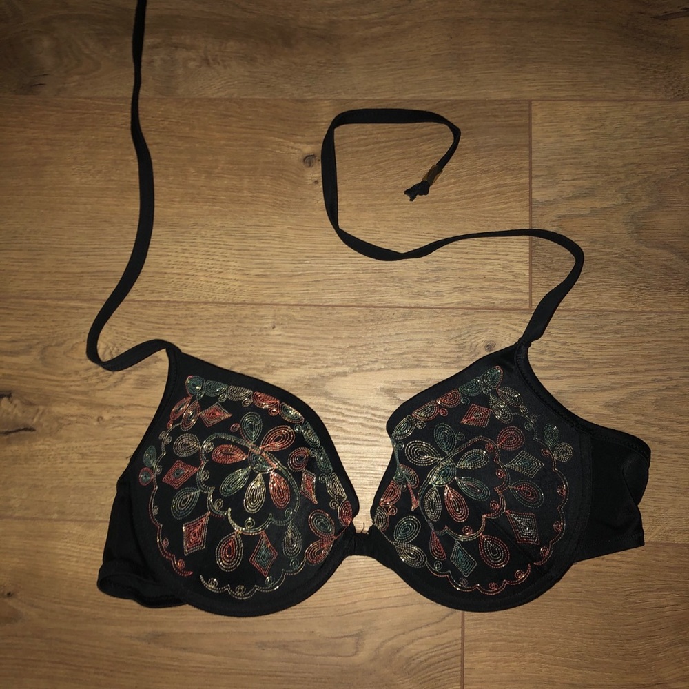Swimsuit top